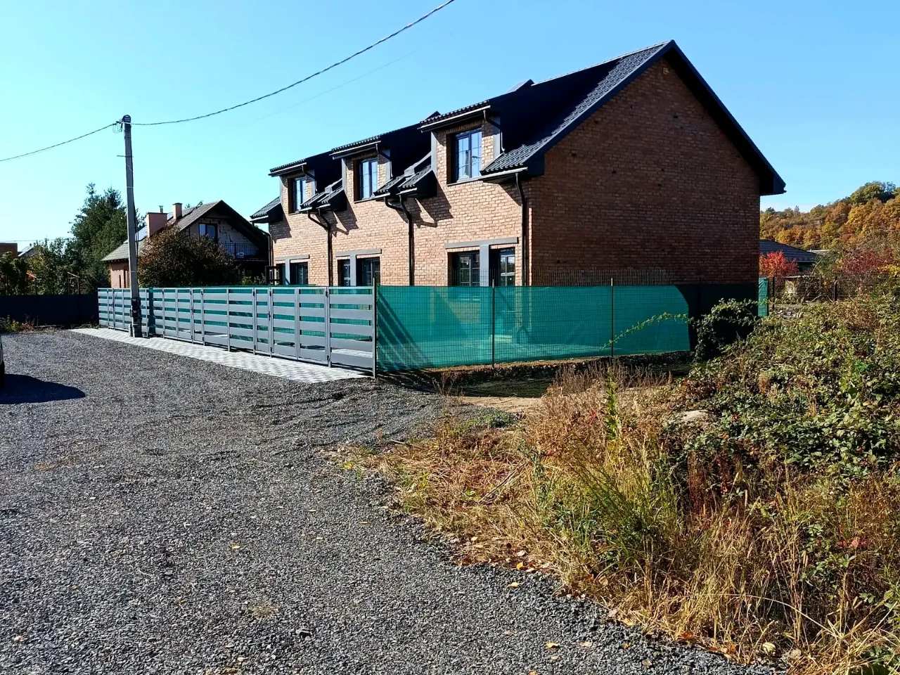 Sale of a house 80 sq m 1.7 acres