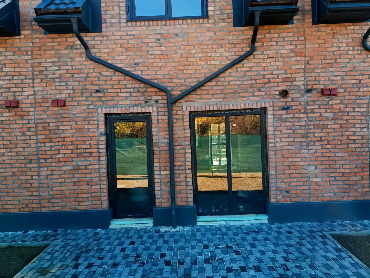 Sale of a house 80 sq m 1.7 acres