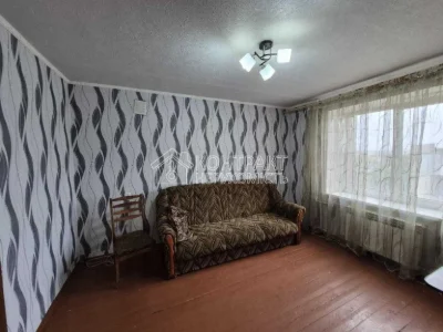 Продам 2 кімн,квартиру Залютіно,48,5м2