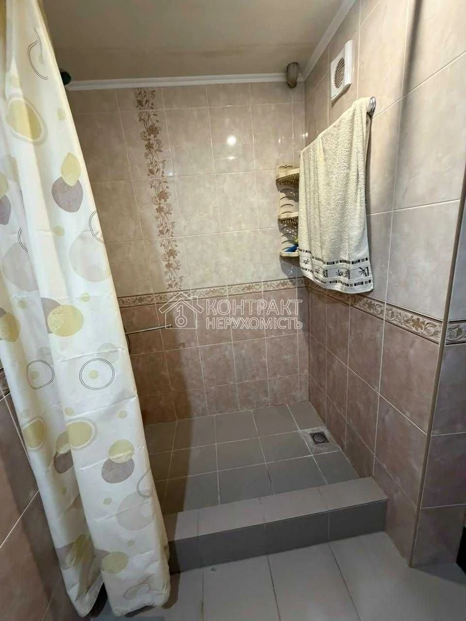 Продам 2 кімн,квартиру Залютіно,48,5м2