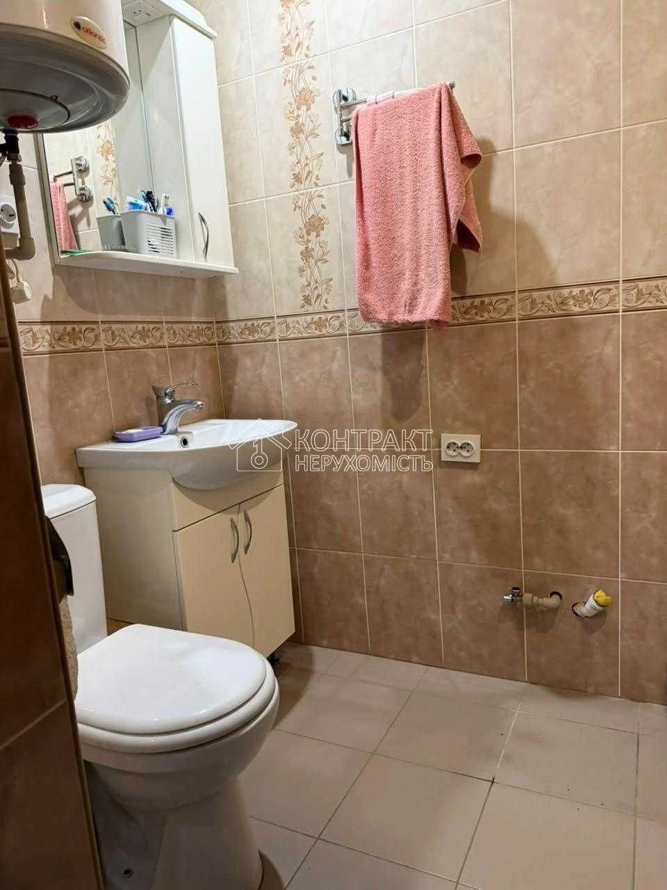 Продам 2 кімн,квартиру Залютіно,48,5м2