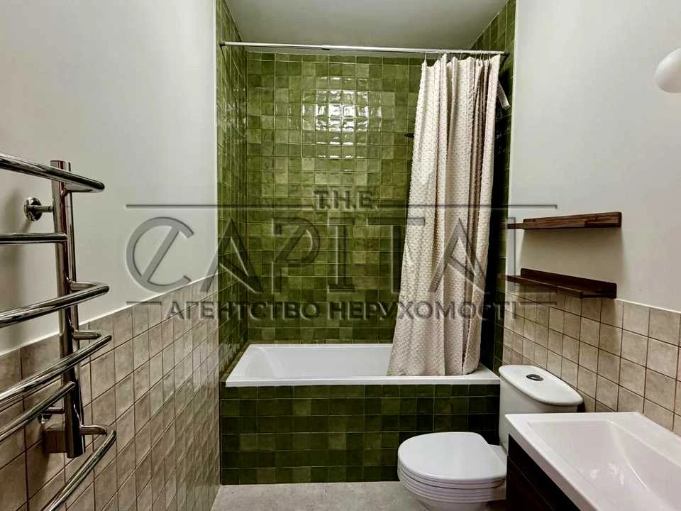 Apartment. Nagirna st., Kyiv