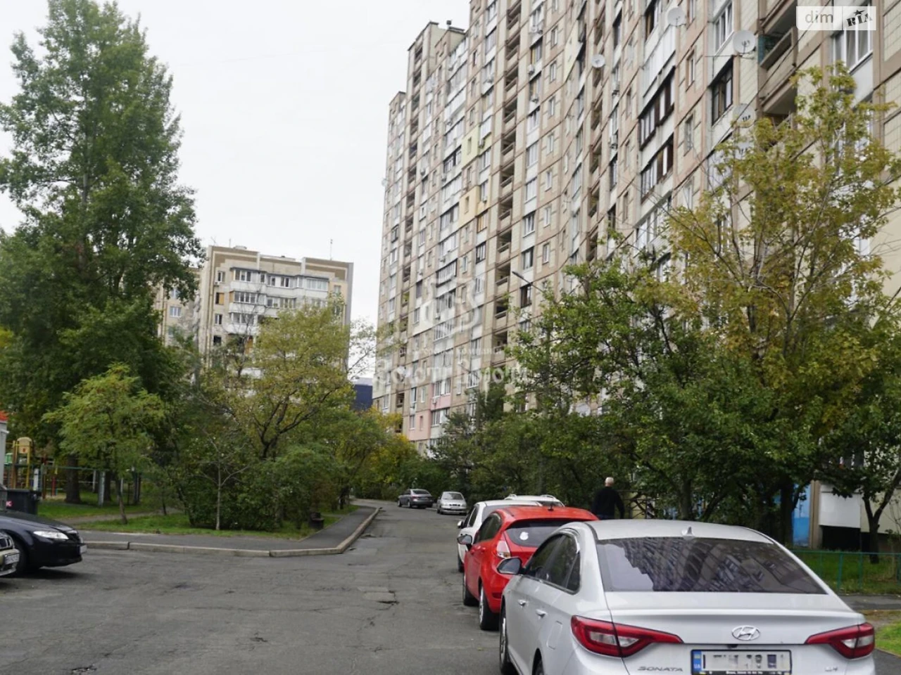 Apartment for Sale – Desnyansky