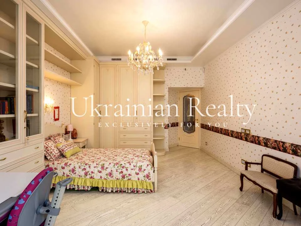 Квартира. Київ, Оболонська набережна вул.