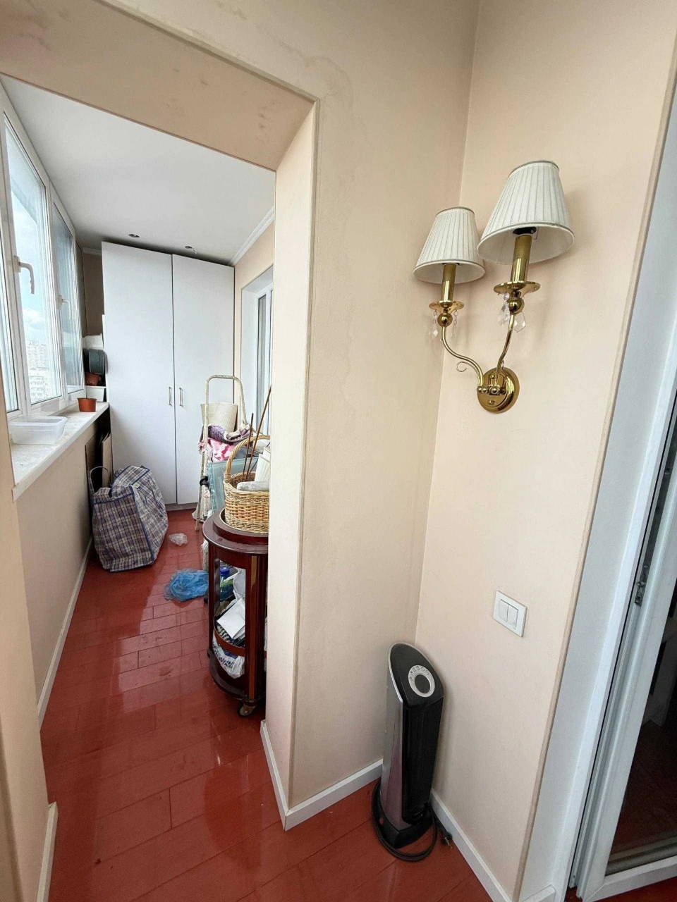 Sale of a 2-room apartment on вул. Тростянецька 6d