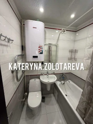 Selling a 2-room apartment in the Center, intersection of Nauki Avenue and K Street