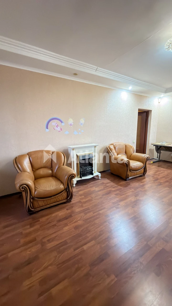2-bedroom apartment 80 sq m Gas Storage room Balcony, Slobidka, Park