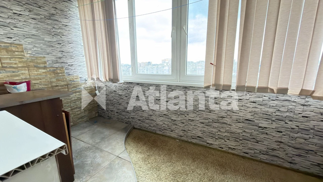2-bedroom apartment 80 sq m Gas Storage room Balcony, Slobidka, Park