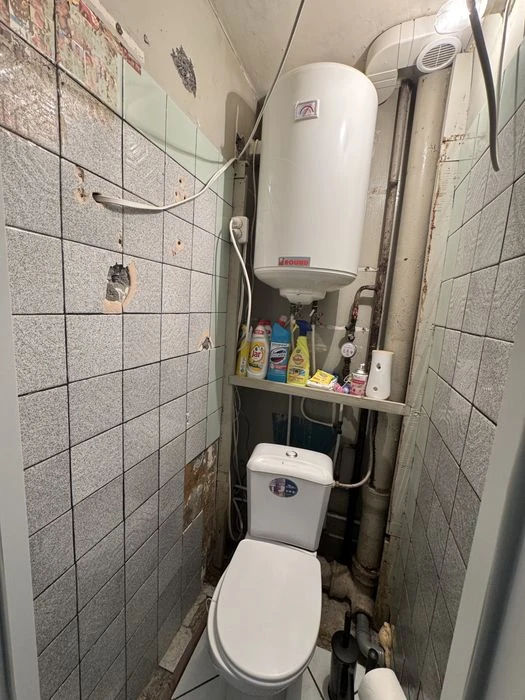Продається 4-кімнатна квартира з ремонтом по вул. Молодіжна