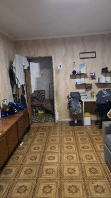 Продаю 2к квартиру возле "Колоса"