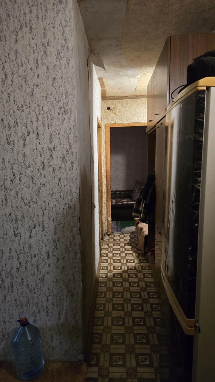 Продаю 2к квартиру возле "Колоса"
