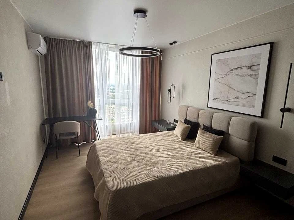Apartment. Viktor Nekrasova st., Kyiv