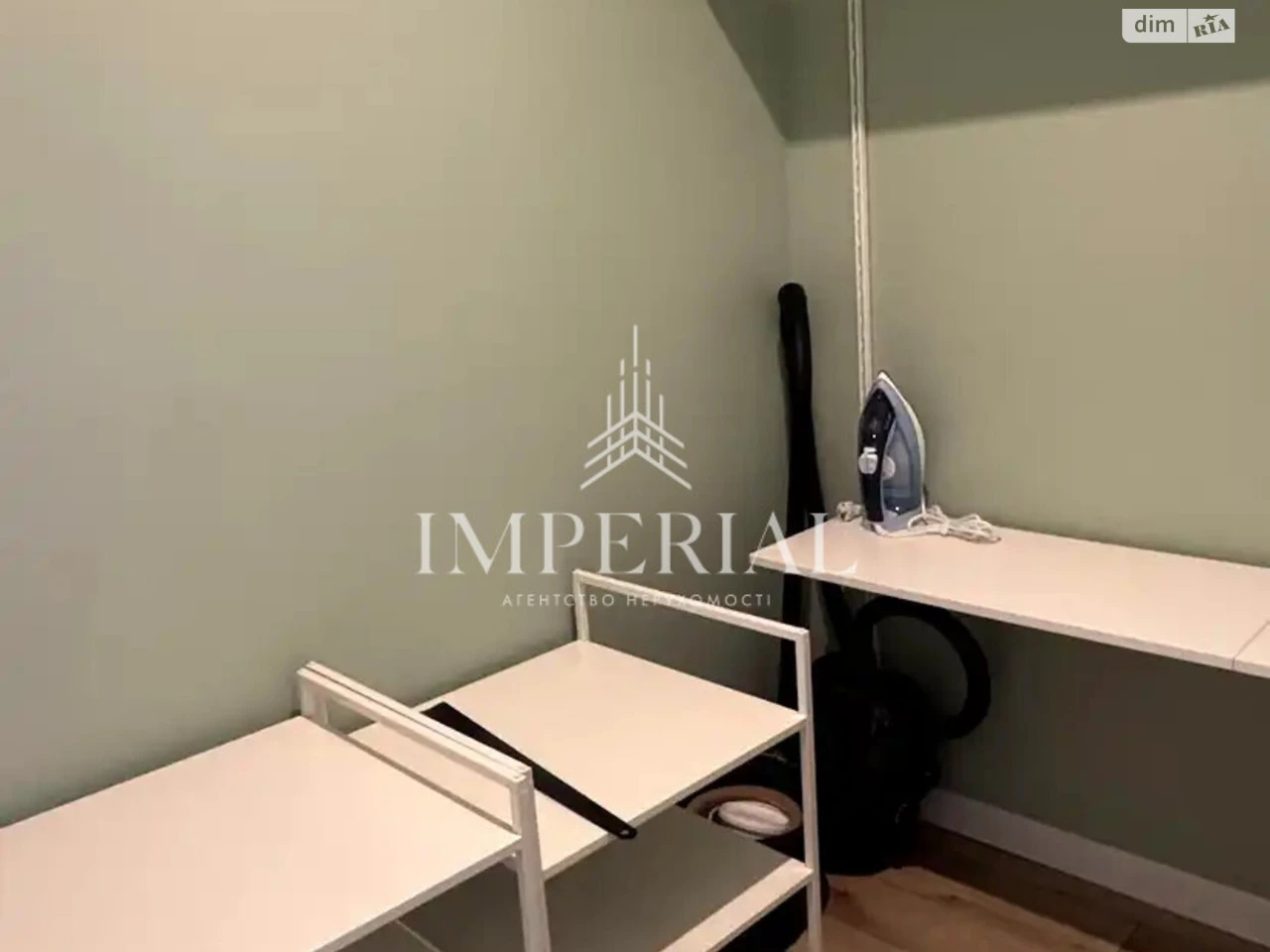 Long-Term Rental Apartment, Holosiiv