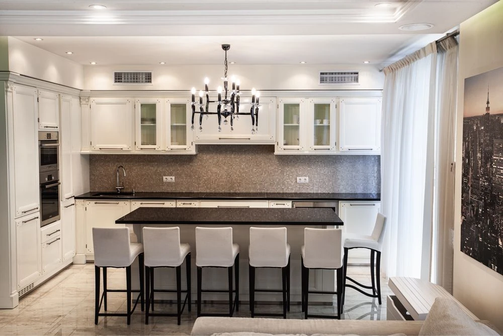 Apartment with panoramic view of Holosiivsky Park in ЖК Park
