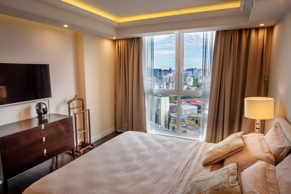 Apartment with panoramic view of Holosiivsky Park in ЖК Park