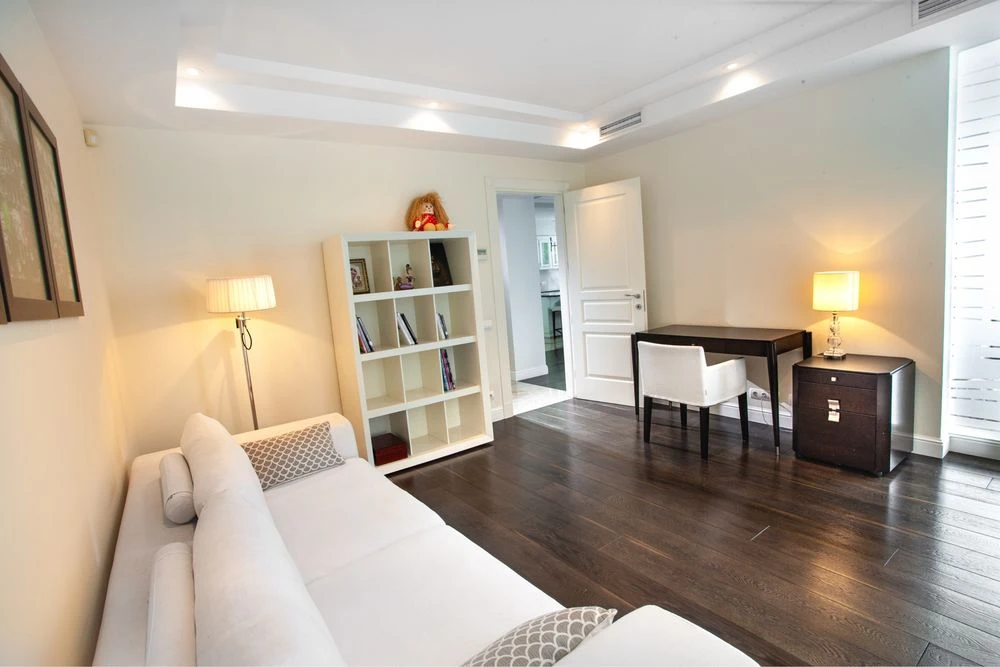 Apartment with panoramic view of Holosiivsky Park in ЖК Park