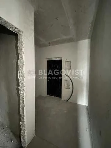 Продажа 2-комнатной квартиры, Автозаводская, метро Минская