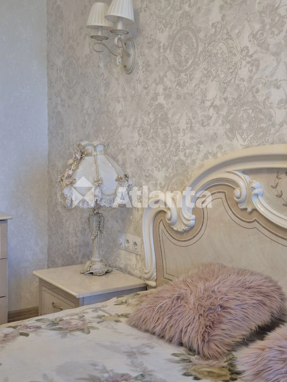 2-bedroom apartment with renovation, European Center street