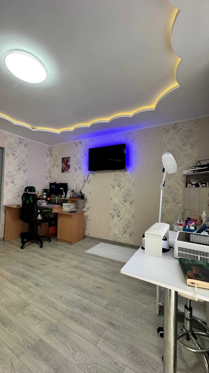 For Sale: 3-room apartment, S. Richtera / Privat Bank