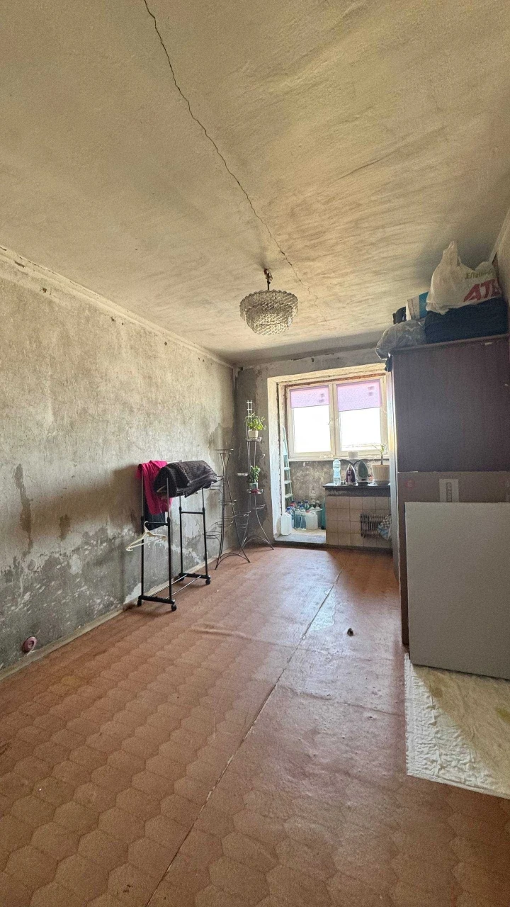 For Sale: 3-room apartment, S. Richtera / Privat Bank