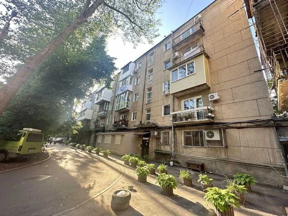 Продам 3-комнатную квартиру на Большом Фонтане | Сегедская /