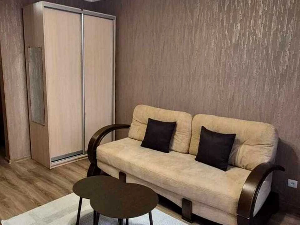 Квартира. Ужгород, Єньківська вулиця