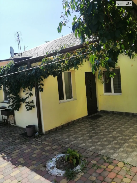 Продаж Квартири в Будинку