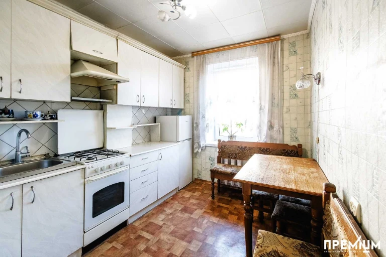 Sale of a 2-room apartment