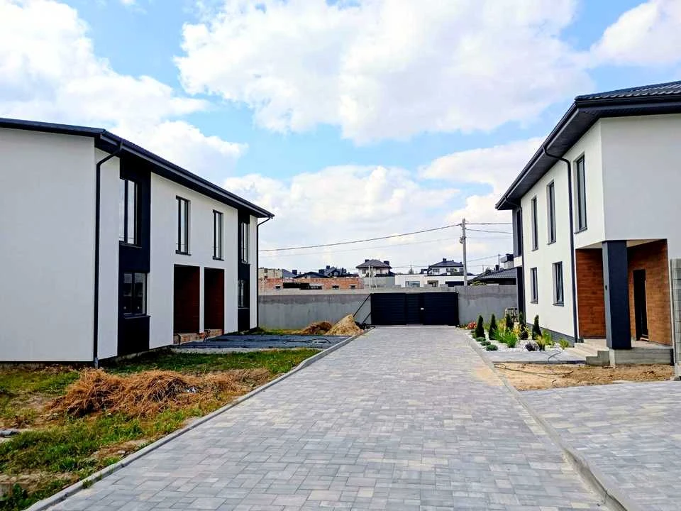 House. Gasovyk area