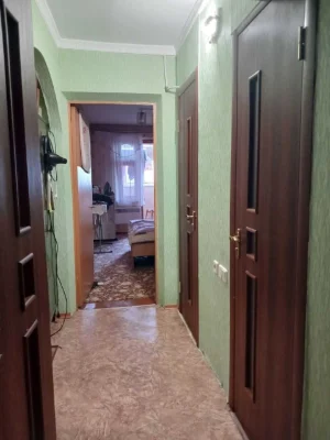 3-bedroom apartment for sale on Volkova