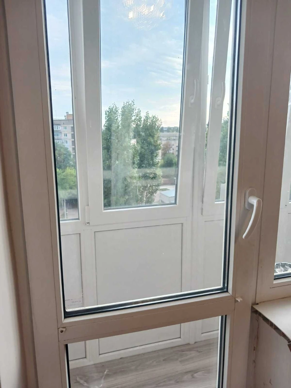 3-bedroom apartment for sale on Volkova