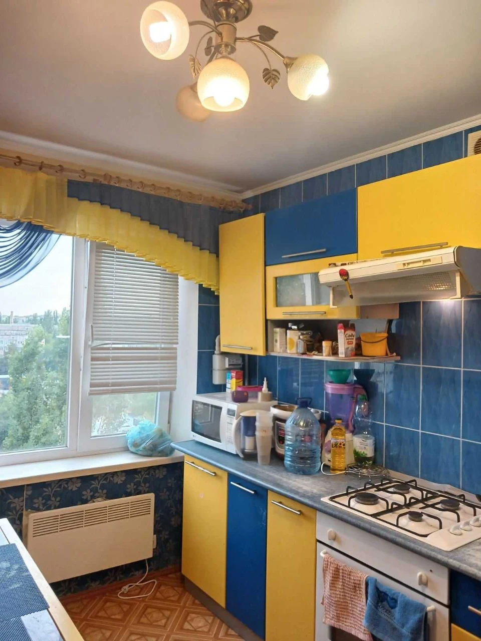 3-bedroom apartment for sale on Volkova