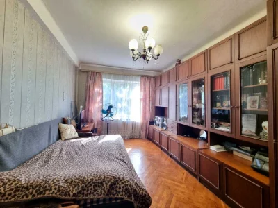Квартира. Київ, вулиця Братиславська