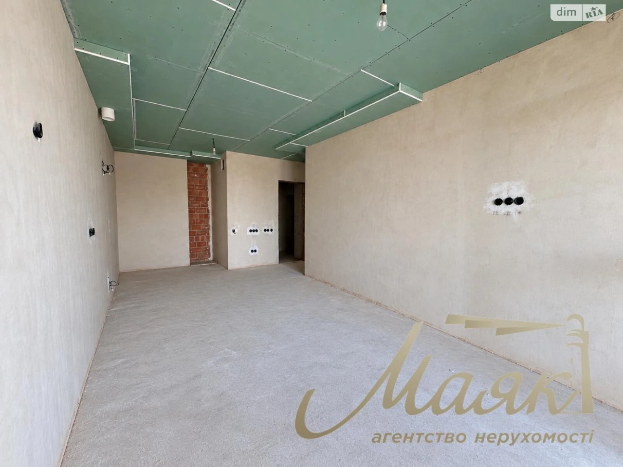 Apartment for Sale: Sapernoye Pole