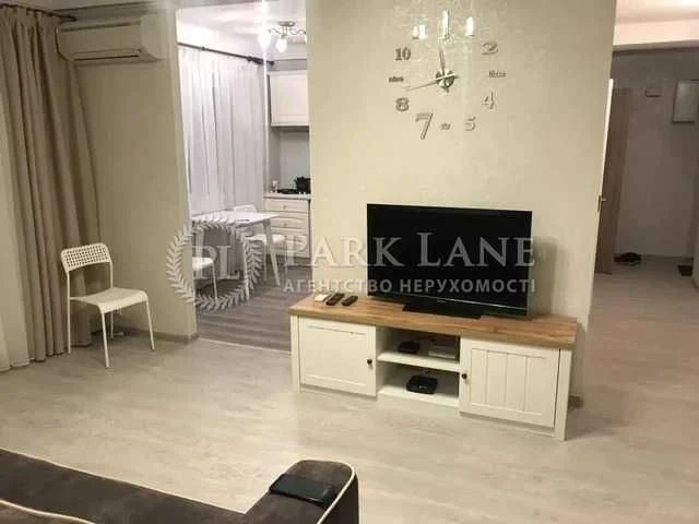 Sale of a 2-room apartment in the Pechersk district