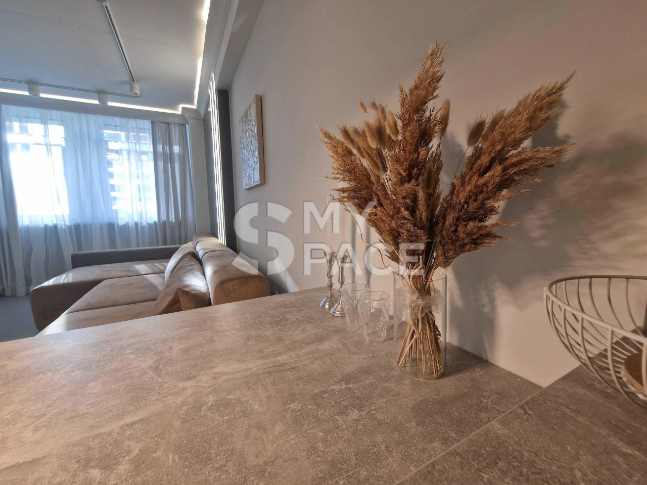 Продаж 1-кім. квартири в ЖК Manhattan, просп. Берестейський, метро