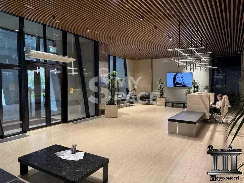 Продаж 1-кім. квартири в ЖК Manhattan, просп. Берестейський, метро