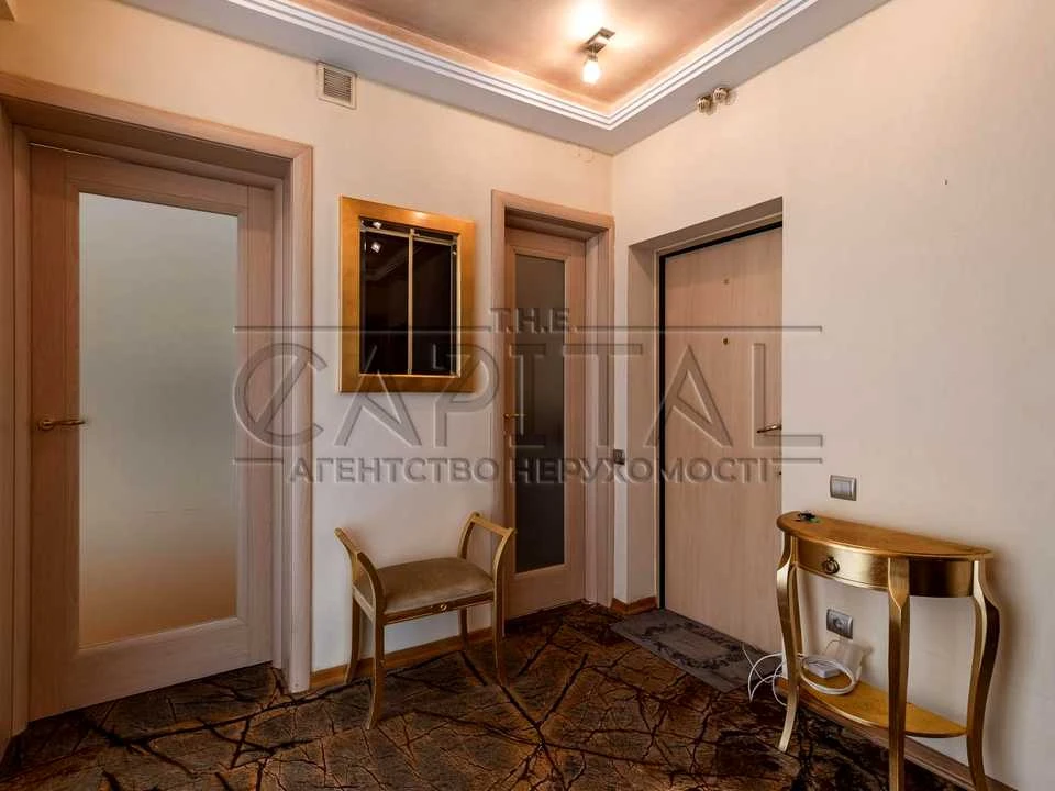 Apartment. Dragomano Street, Kyiv