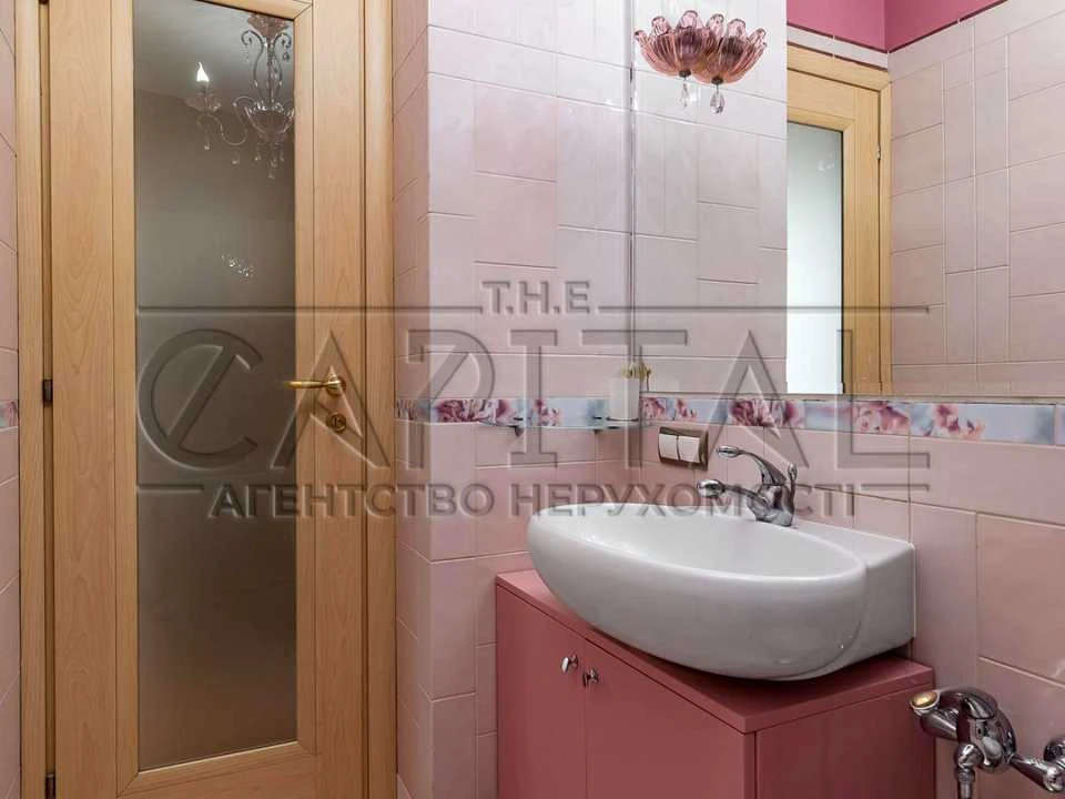 Apartment. Dragomano Street, Kyiv