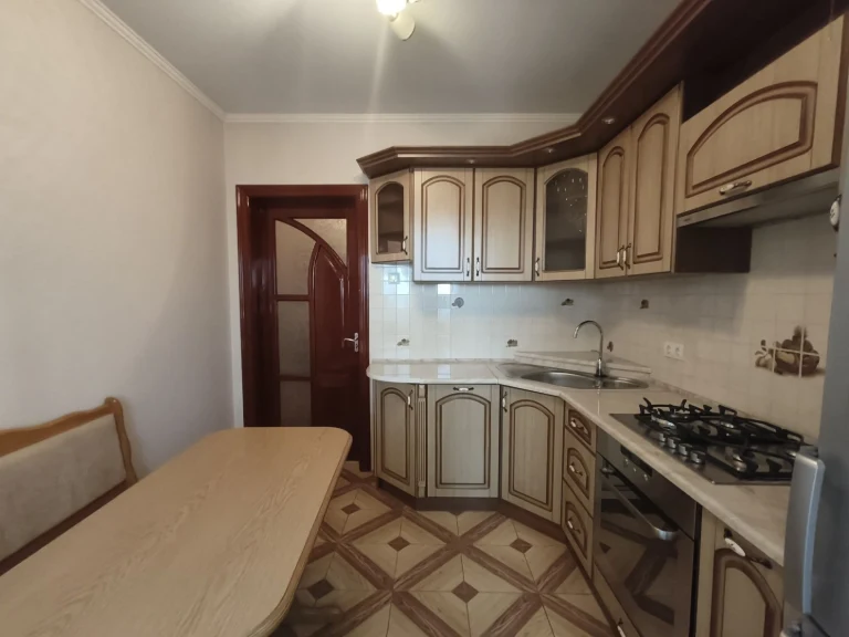 Cheapest 2-room apartment in new building with renovation