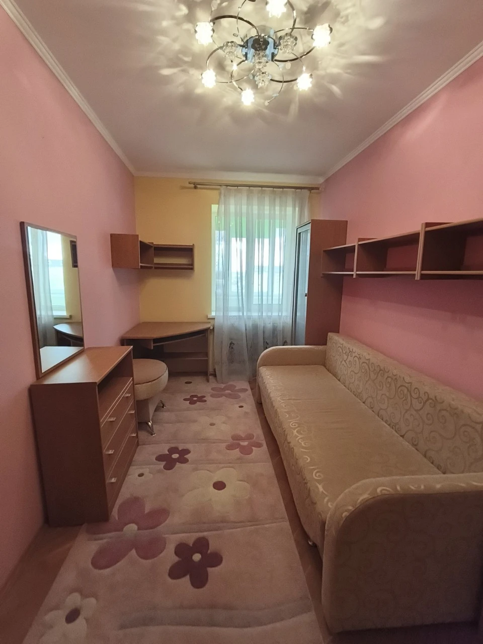 Cheapest 2-room apartment in new building with renovation