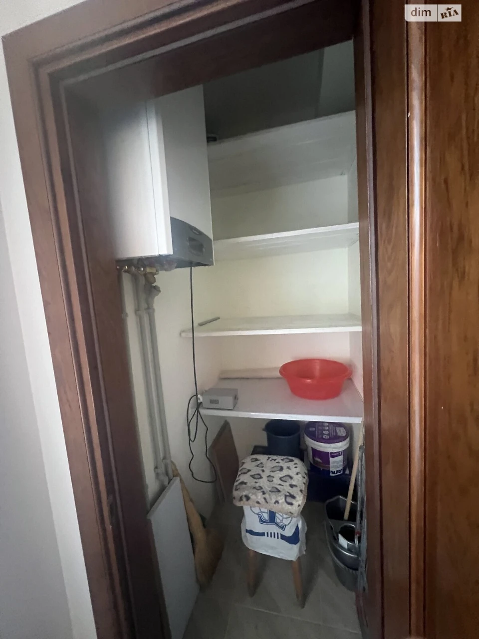 Long-Term Rental Apartment, New World
