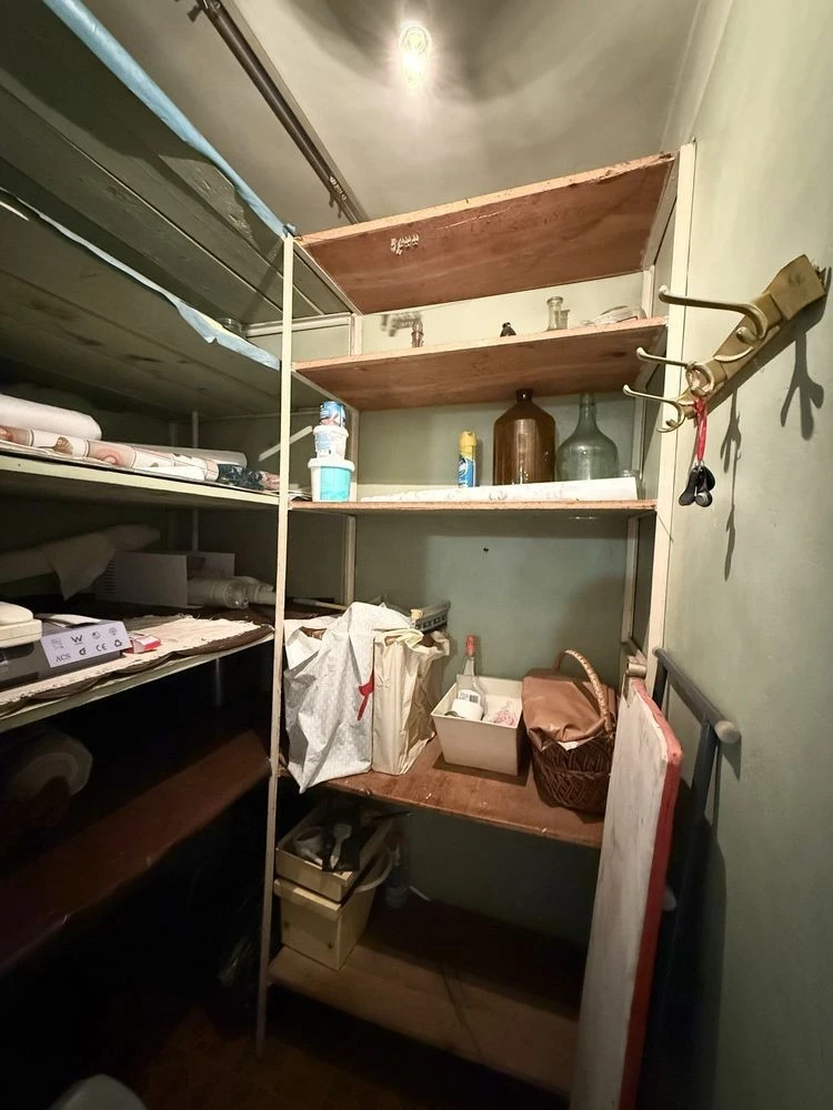 Rent a 3-bedroom apartment on Hnata Yuri. Borschagivka, Koli