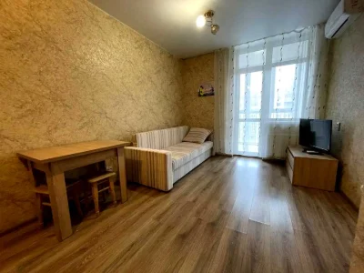 Apartment. Tyraspolskaya st.