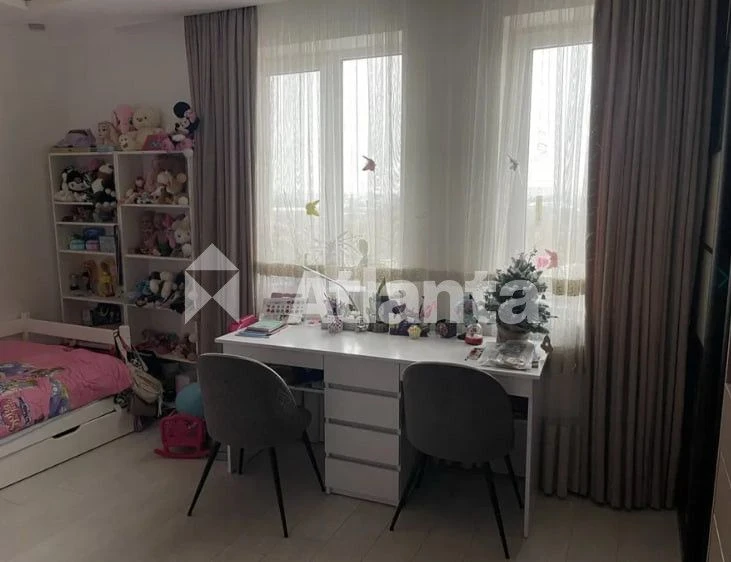 Spacious 2-bedroom apartment with renovation and autonomy for sale