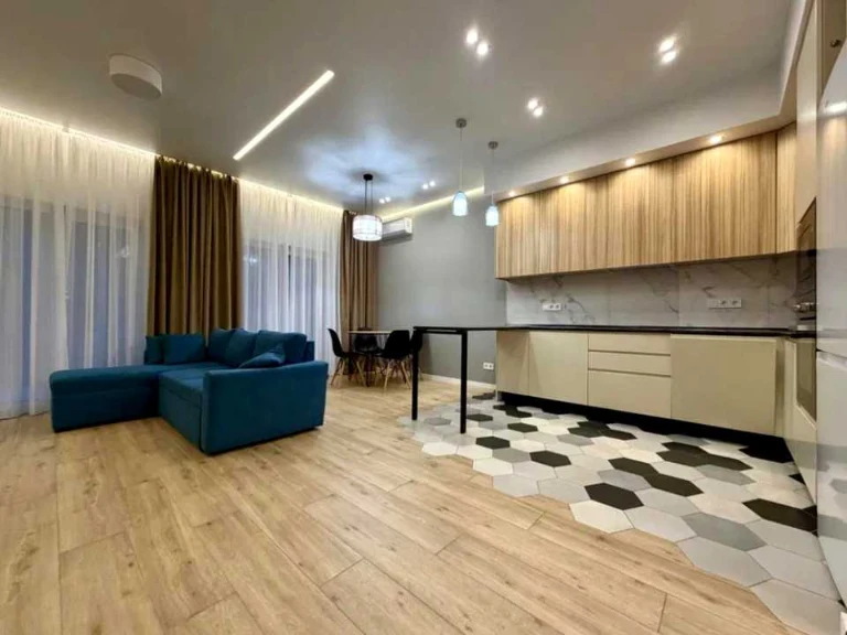 House. 136 Sadova St, Kyiv