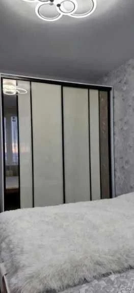 Продається нова квартира в новому ЖК "Скай Сіті" на вулиці Варненській