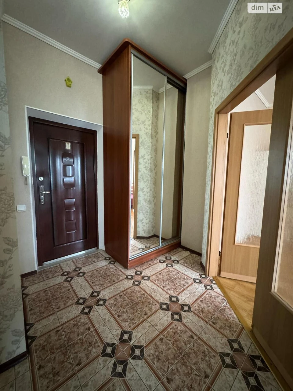 Продажа Квартира Приморский