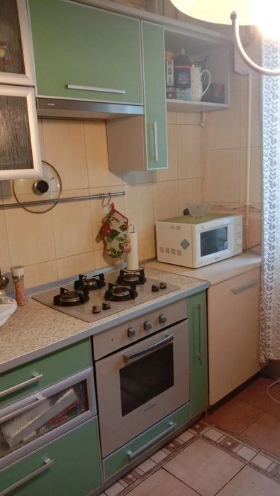 Продається 3-кімнатна квартира в центрі