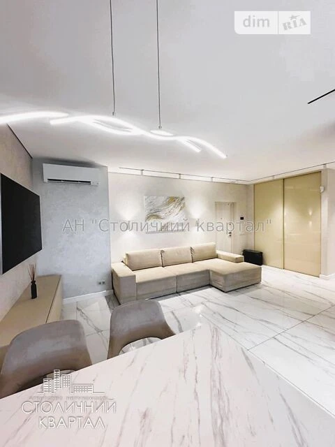 Sale of 3-room apartment 88.1 sq. m. on Lvivska Street 15 • ID 3461